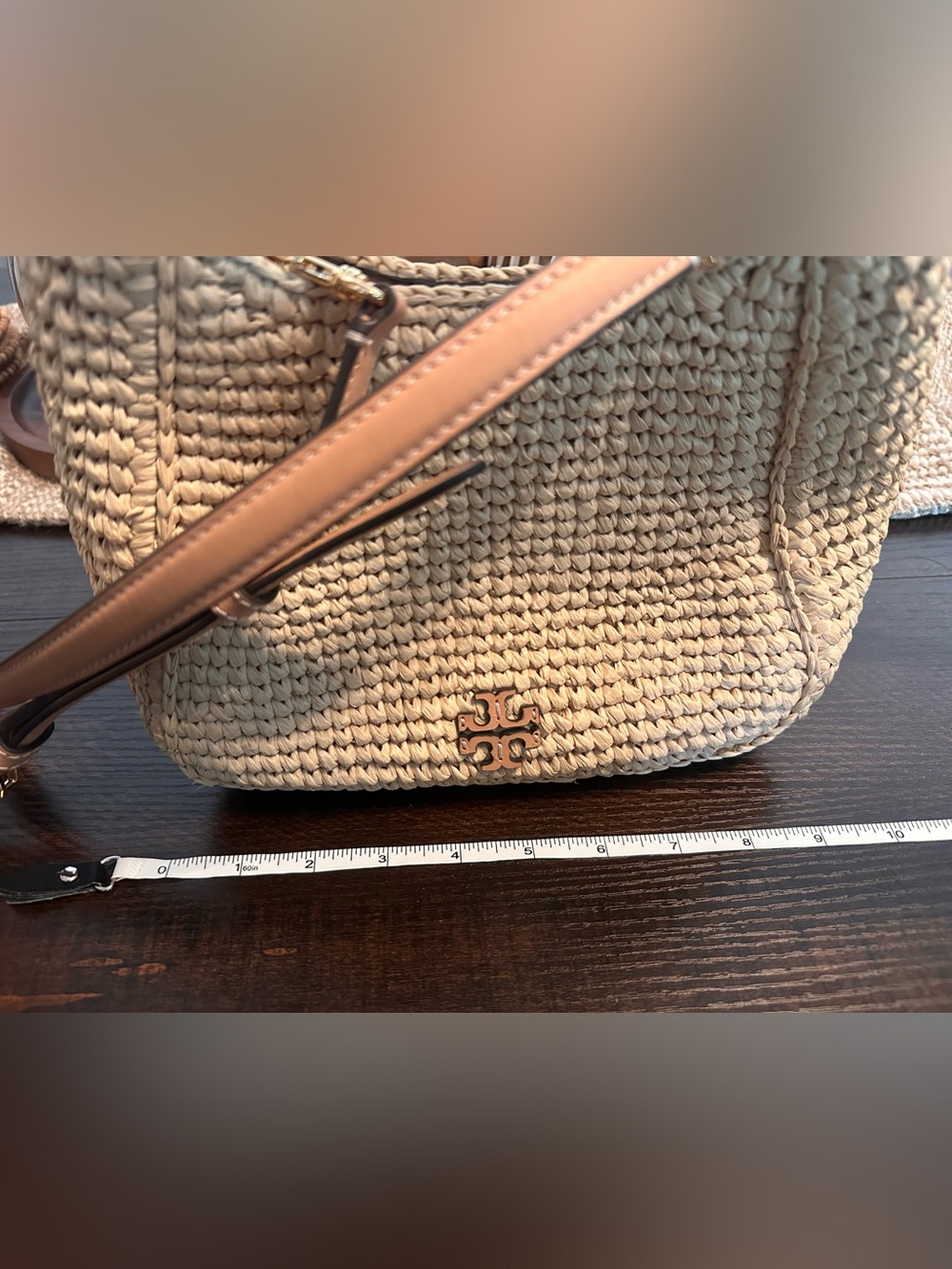 Tory Burch Beige Woven Straw Shoulder Bag with Tan Leather Strap - Picture 10 of 12